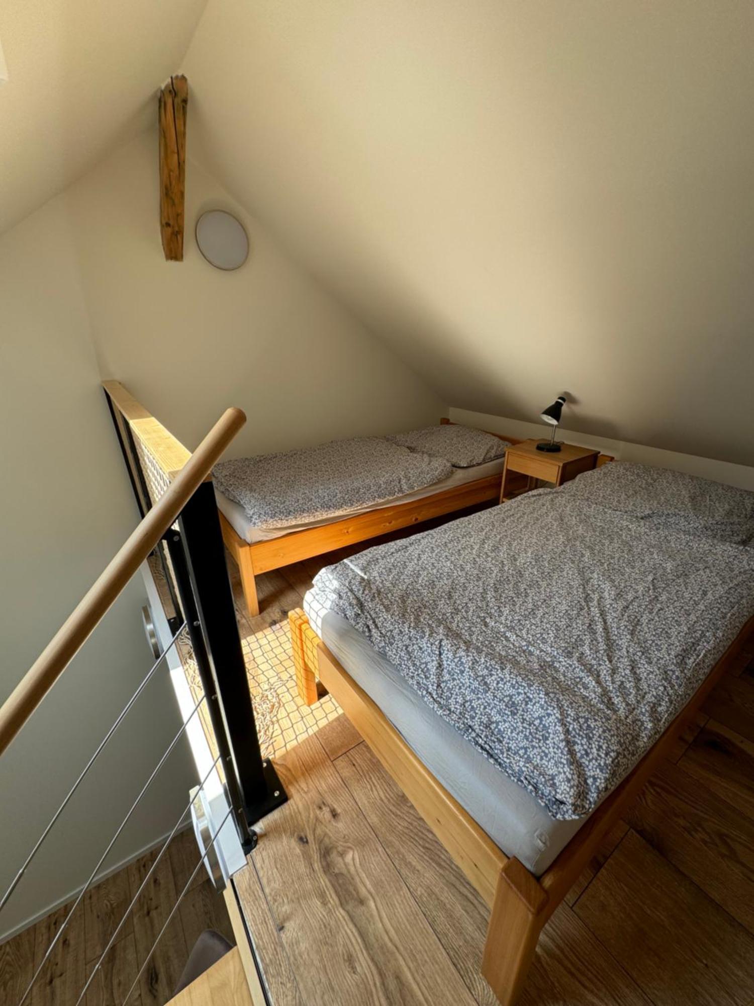 Aparthotel Tkalcovna U Zlateho Potoka Dobrany  Esterno foto