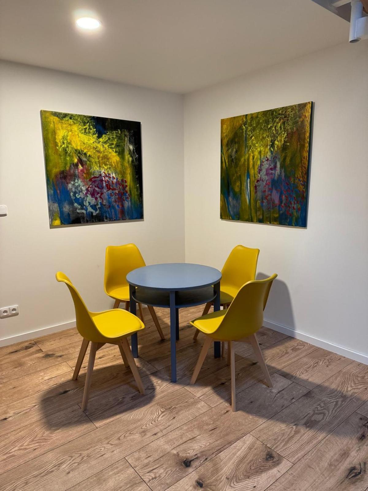 Aparthotel Tkalcovna U Zlateho Potoka Dobrany  Esterno foto